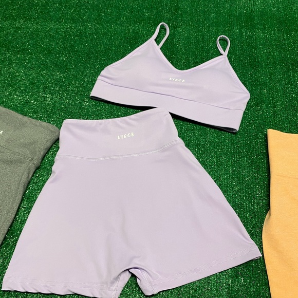 Summer sporty set - Picture 4 of 6